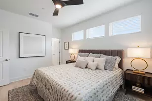 200 W 56th St, Austin, TX 78751 - Photo 12
