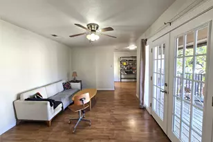 2600 Penny Ln, Austin, TX 78757 - Photo 4