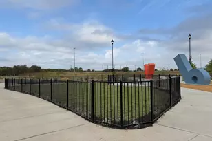 320 Goll St, Kyle, TX 78640 - Photo 16