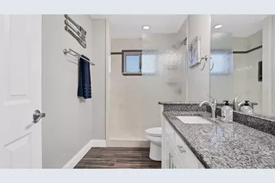 450 Pecan Creek Drive, Horseshoe Bay, TX 78657 - Photo 22