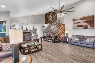 450 Pecan Creek Dr, Horseshoe Bay, TX 78657 - Photo 14