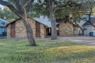 450 Pecan Creek Dr, Horseshoe Bay, TX 78657 - Photo 8