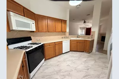 104 Edison Drive, Hutto, TX 78634 - Photo 36
