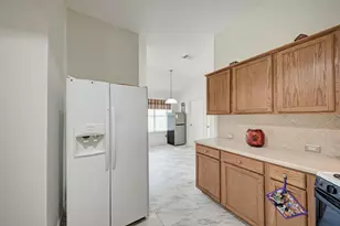 104 Edison Dr, Hutto, TX 78634 - Photo 18