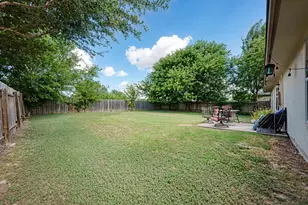 104 Edison Dr, Hutto, TX 78634 - Photo 32