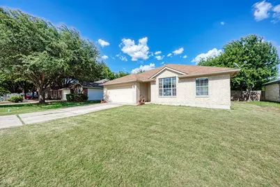 104 Edison Drive, Hutto, TX 78634 - Photo 2