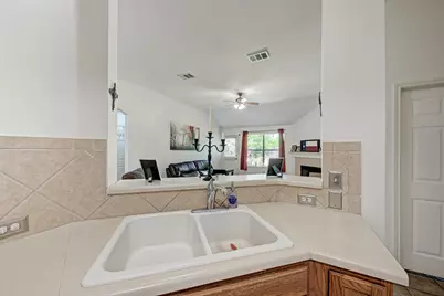 104 Edison Drive, Hutto, TX 78634 - Photo 16