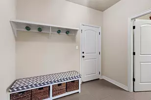205 Quarry Lake Estate, Liberty Hill, TX 78642 - Photo 20