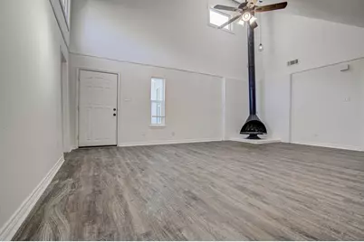 1807 Briar Hill Drive #B, Austin, TX 78741 - Photo 4