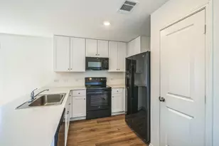 505 Sergeant Murphy Rd, Jarrell, TX 76537 - Photo 8