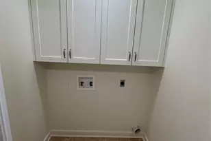 100 Bay Point Dr, Horseshoe Bay, TX 78657 - Photo 8