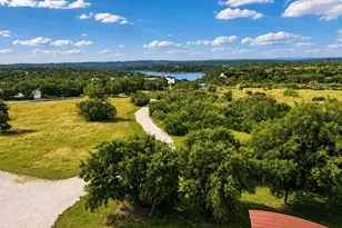 312 Paleface Point Dr, Spicewood, TX 78669 - Photo 32