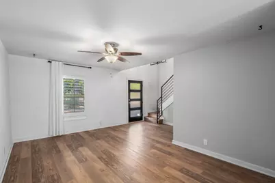 6211 Manor Road #107, Austin, TX 78723 - Photo 6