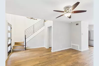 6211 Manor Road #107, Austin, TX 78723 - Photo 4
