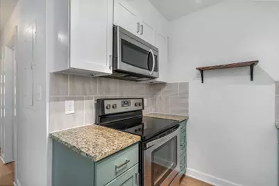 6211 Manor Road #107, Austin, TX 78723 - Photo 2