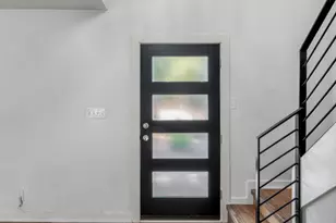 6211 Manor Rd, Austin, TX 78723 - Photo 4