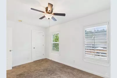 6211 Manor Road #107, Austin, TX 78723 - Photo 16