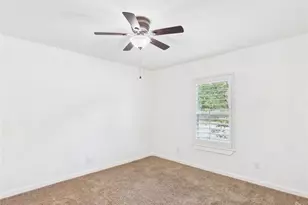 6211 Manor Rd, Austin, TX 78723 - Photo 14