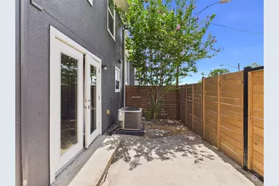 6211 Manor Road #107, Austin, TX 78723 - Photo 22