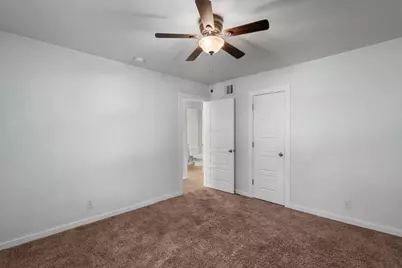 6211 Manor Road #107, Austin, TX 78723 - Photo 12