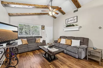 1015 Yager Lane #184, Austin, TX 78753 - Photo 2