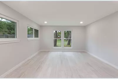 11508 Bell Avenue, Austin, TX 78759 - Photo 12