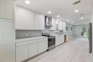 11508 Bell Ave, Austin, TX 78759 - Photo 14