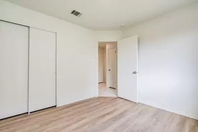 100 Easy Street, Hutto, TX 78634 - Photo 20