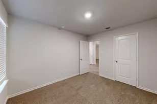 217 Dora Dr, Killeen, TX 76542 - Photo 16