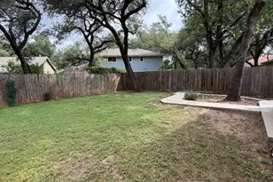 12414 Coronet St, Austin, TX 78727 - Photo 16