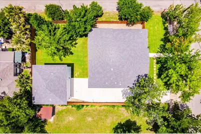 1215 Howard Street, Taylor, TX 76574 - Photo 36