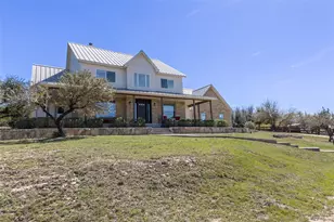 1051 Trailhead Cir, Dripping Springs, TX 78620 - Photo 4