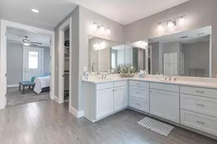 1051 Trailhead Cir, Dripping Springs, TX 78620 - Photo 16