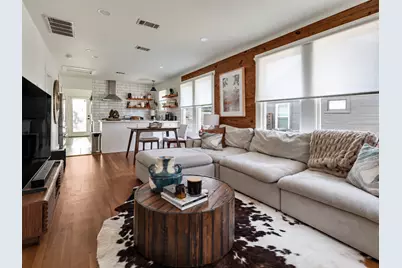 2010 Poquito Street, Austin, TX 78722 - Photo 4