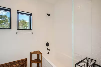 7525 Delafield Lane #A, Austin, TX 78752 - Photo 24