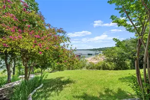 711 Cutlass, Lakeway, TX 78734 - Photo 32