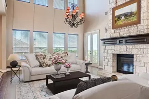 334 Blazing Star Dr, Austin, TX 78737 - Photo 4