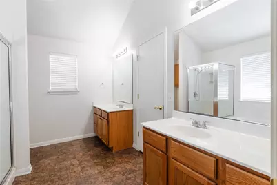 5802 Vasey Boulevard, Austin, TX 78724 - Photo 16