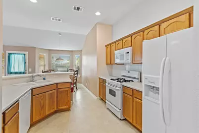 5802 Vasey Boulevard, Austin, TX 78724 - Photo 4