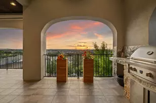 206 Majestic Arroyo Way, Lakeway, TX 78738 - Photo 6