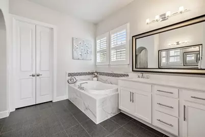206 Majestic Arroyo Way, Lakeway, TX 78738 - Photo 30