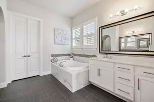 206 Majestic Arroyo Way, Lakeway, TX 78738 - Photo 30