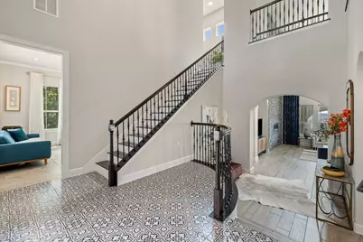 206 Majestic Arroyo Way, Lakeway, TX 78738 - Photo 12