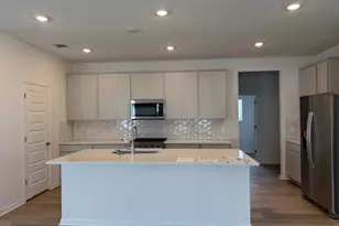 17004 Lomond Wy, Pflugerville, TX 78660 - Photo 4