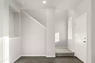 127 Summer Dr, Elgin, TX 78621 - Photo 4