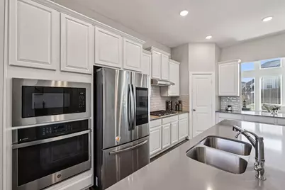 207 Wild Pecan Loop, Buda, TX 78610 - Photo 8