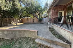 1219 Pine Forest Cir, Round Rock, TX 78665 - Photo 6