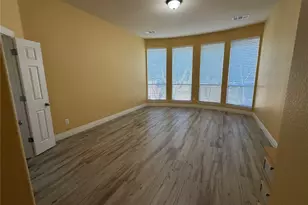 1219 Pine Forest Cir, Round Rock, TX 78665 - Photo 2