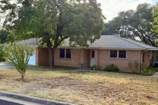11401 Indianhead Dr, Austin, TX 78753 - Photo 2