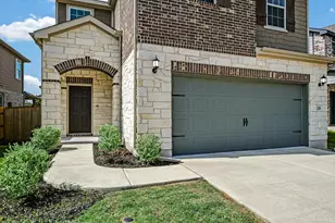 234 Queen Topsail Wy, Kyle, TX 78640 - Photo 2